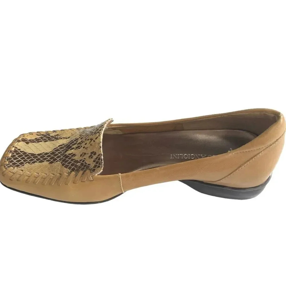 Enzo Angiolini tan & brown square toe flats Leather upper Women’s size 6.5